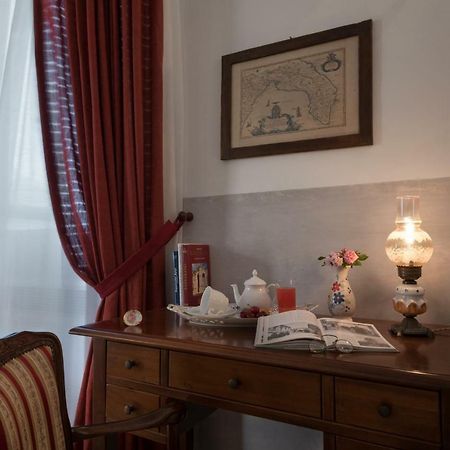 Palazzo Laura Bed & Breakfast Морчано ди Леука Екстериор снимка