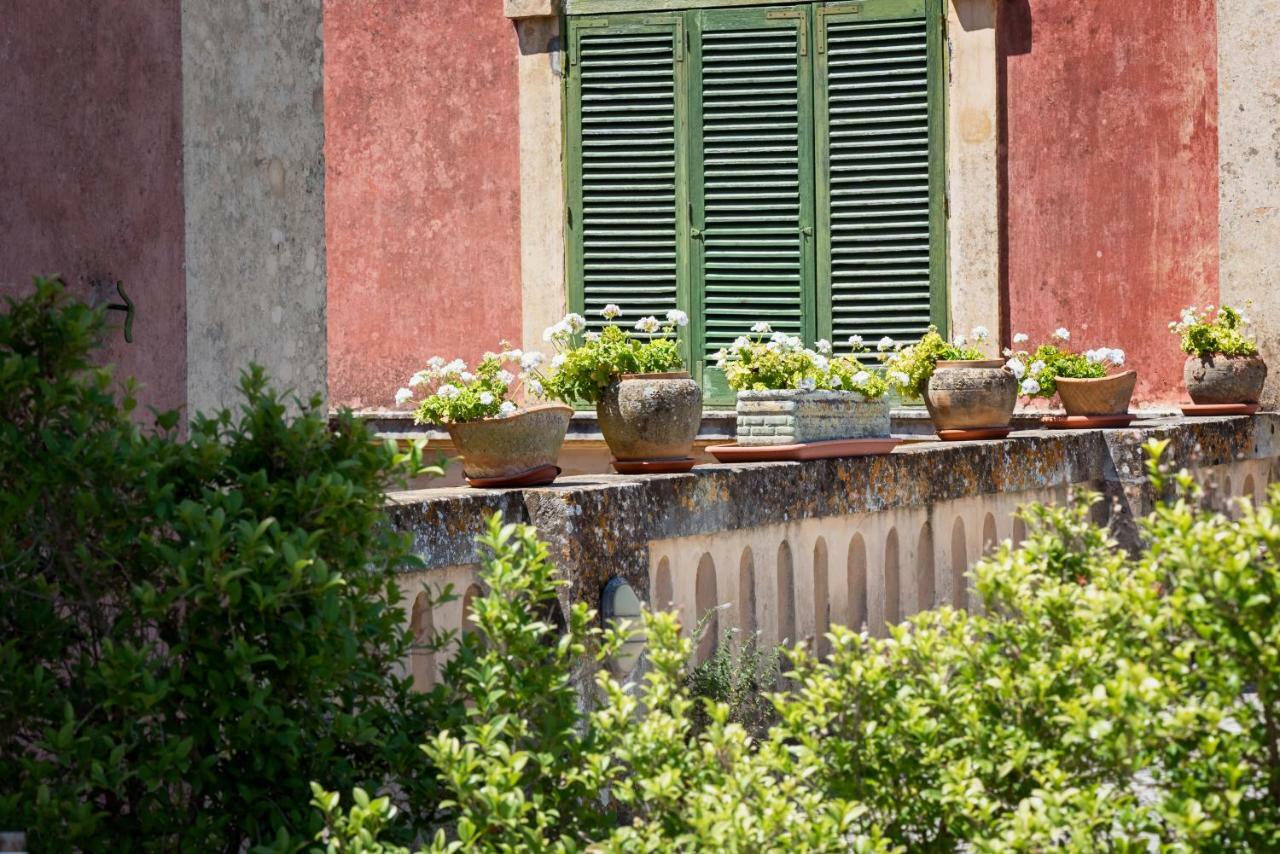 Palazzo Laura Bed & Breakfast Морчано ди Леука Екстериор снимка